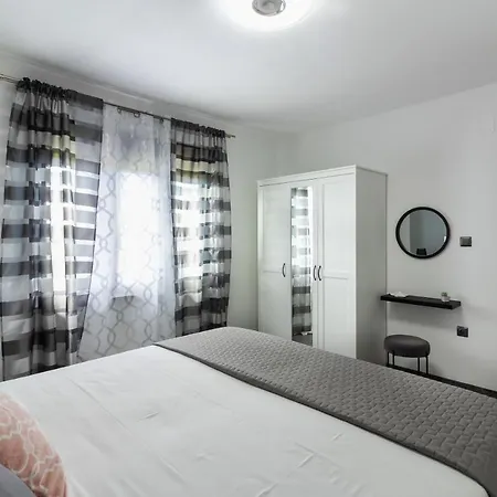 Gabrijela Apartment