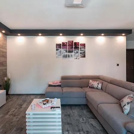 Gabrijela Apartment